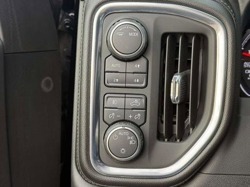 Used 2020 Chevrolet Silverado 1500 LT Trail Boss w/ Midnight Edition image 20