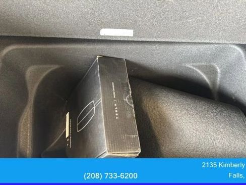 Used 2021 Tesla Model Y Long Range AWD/4WD image 38