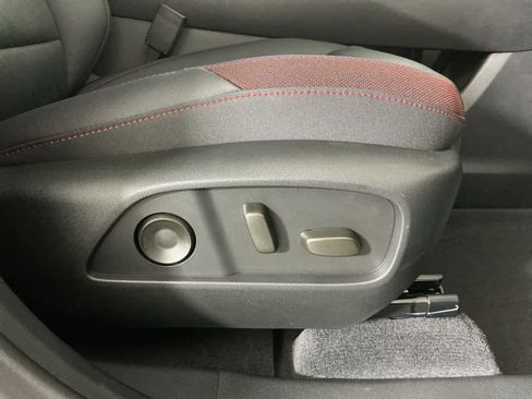 New 2026 Chevrolet Equinox RS w/ Convenience Package III image 13