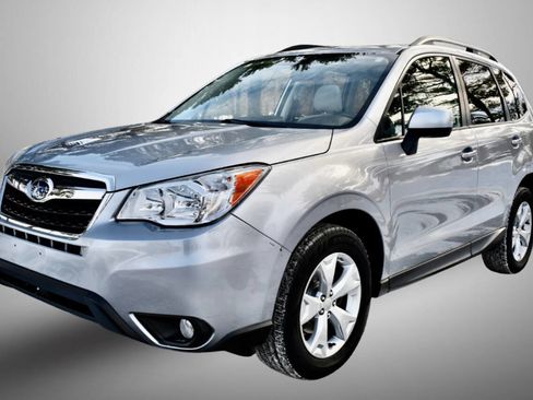 Used 2015 Subaru Forester 2.5i Premium w/ All-Weather Package image 3