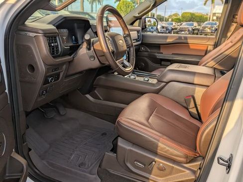 Certified 2023 Ford Expedition Max King Ranch image 7