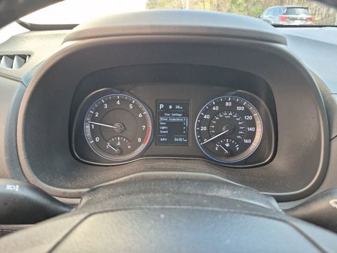 Used 2020 Hyundai Kona SEL AWD/4WD image 17