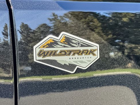 Used 2024 Ford Bronco Wildtrak image 27