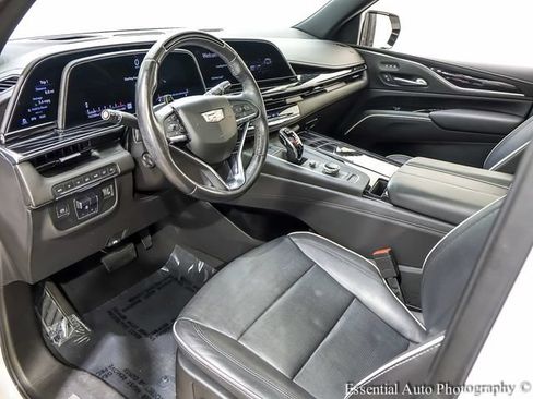 Used 2021 Cadillac Escalade Sport w/ Driver Assist Tech Package AWD/4WD image 11