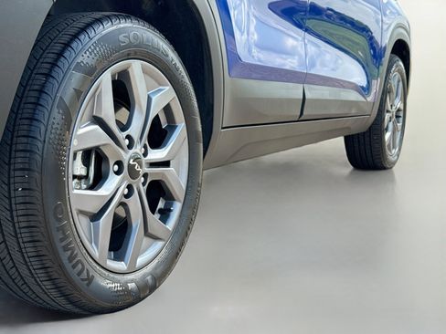 Used 2024 Kia Seltos LX AWD/4WD image 9