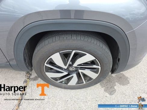 Used 2024 Volkswagen Atlas SE FWD image 31