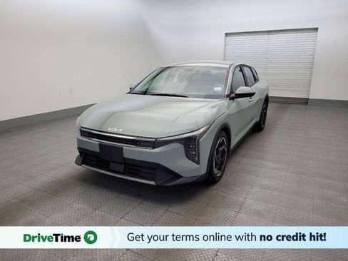 Used 2025 Kia K4 EX FWD image 1