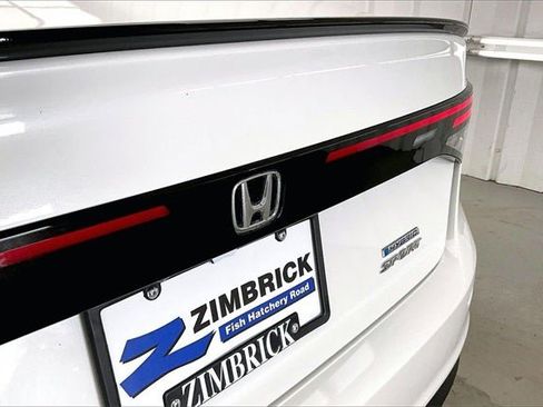 Certified 2025 Honda Accord Sport image 30