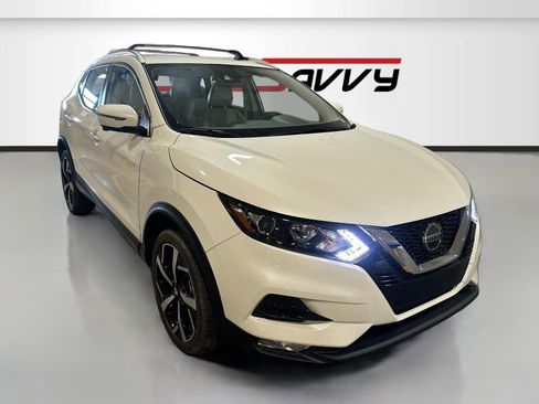 Used 2022 Nissan Rogue Sport SL AWD/4WD image 1