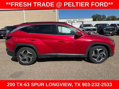 Used 2022 Hyundai Tucson Limited w/ Cargo Package FWD image 2