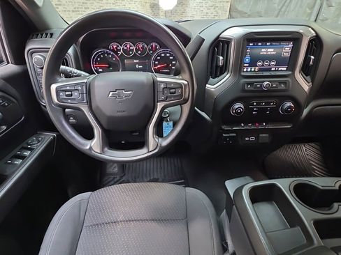 Used 2021 Chevrolet Silverado 1500 Custom Trail Boss w/ Safety Confidence Package image 16