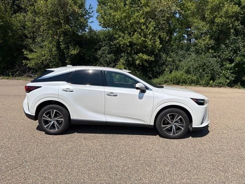 Used 2023 Lexus RX 350 Premium w/ Cold Area Package AWD/4WD image 19