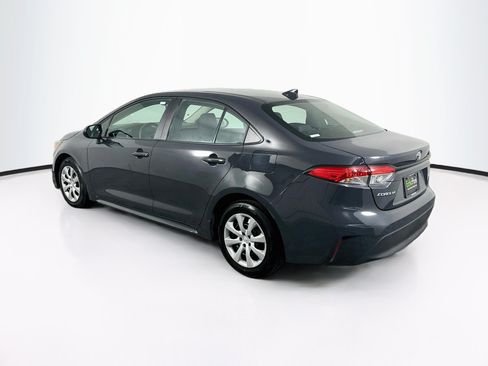Used 2025 Toyota Corolla LE FWD image 5
