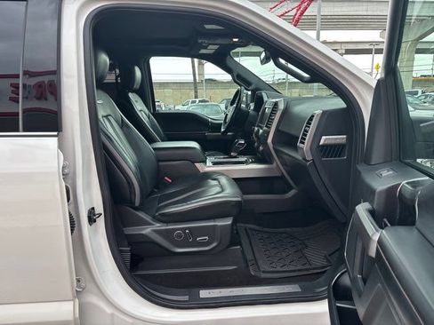 Used 2018 Ford F150 Platinum w/ Equipment Group 701A Luxury AWD/4WD image 62