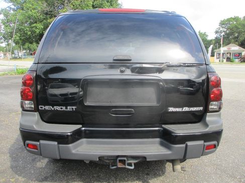 Used 2002 Chevrolet TrailBlazer LT w/ Preferred Equipment Group image 3
