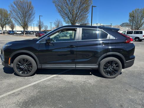 Used 2025 Mitsubishi Eclipse Cross LE image 6