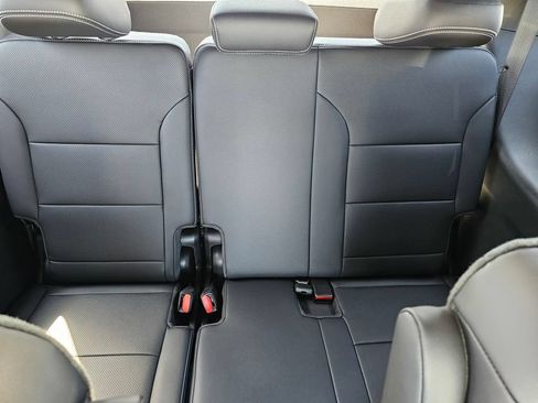 New 2026 Chevrolet Traverse LT w/ Enhanced Driving Package FWD image 15