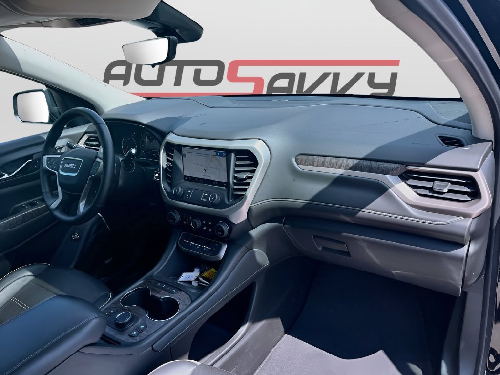 Used 2023 GMC Acadia Denali w/ Black Diamond Edition FWD image 32
