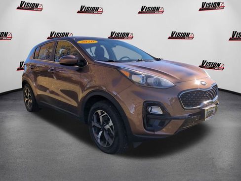Certified 2020 Kia Sportage LX image 3