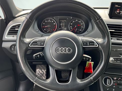 Used 2018 Audi Q3 2.0T Premium FWD image 38