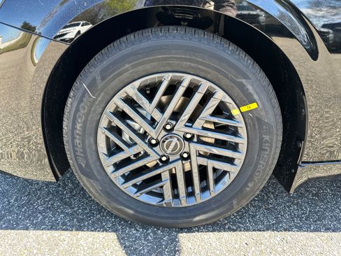 New 2026 Nissan Sentra SV w/ SV Convenience Package image 9