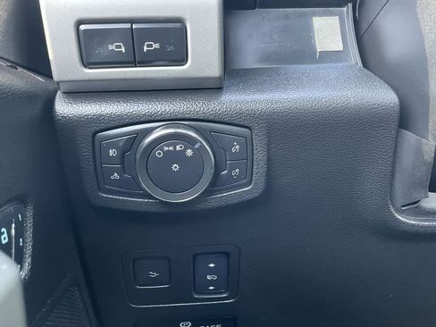 Used 2018 Ford F350 Lariat w/ Lariat Ultimate Package image 32