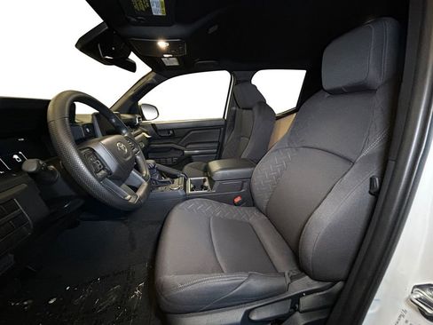 New 2026 Toyota Tacoma SR5 image 9