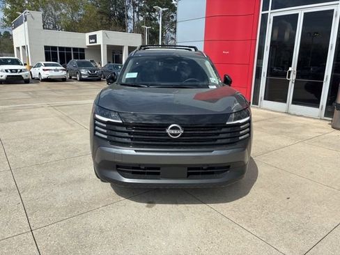 New 2026 Nissan Kicks SV w/ Charging Package FWD image 2