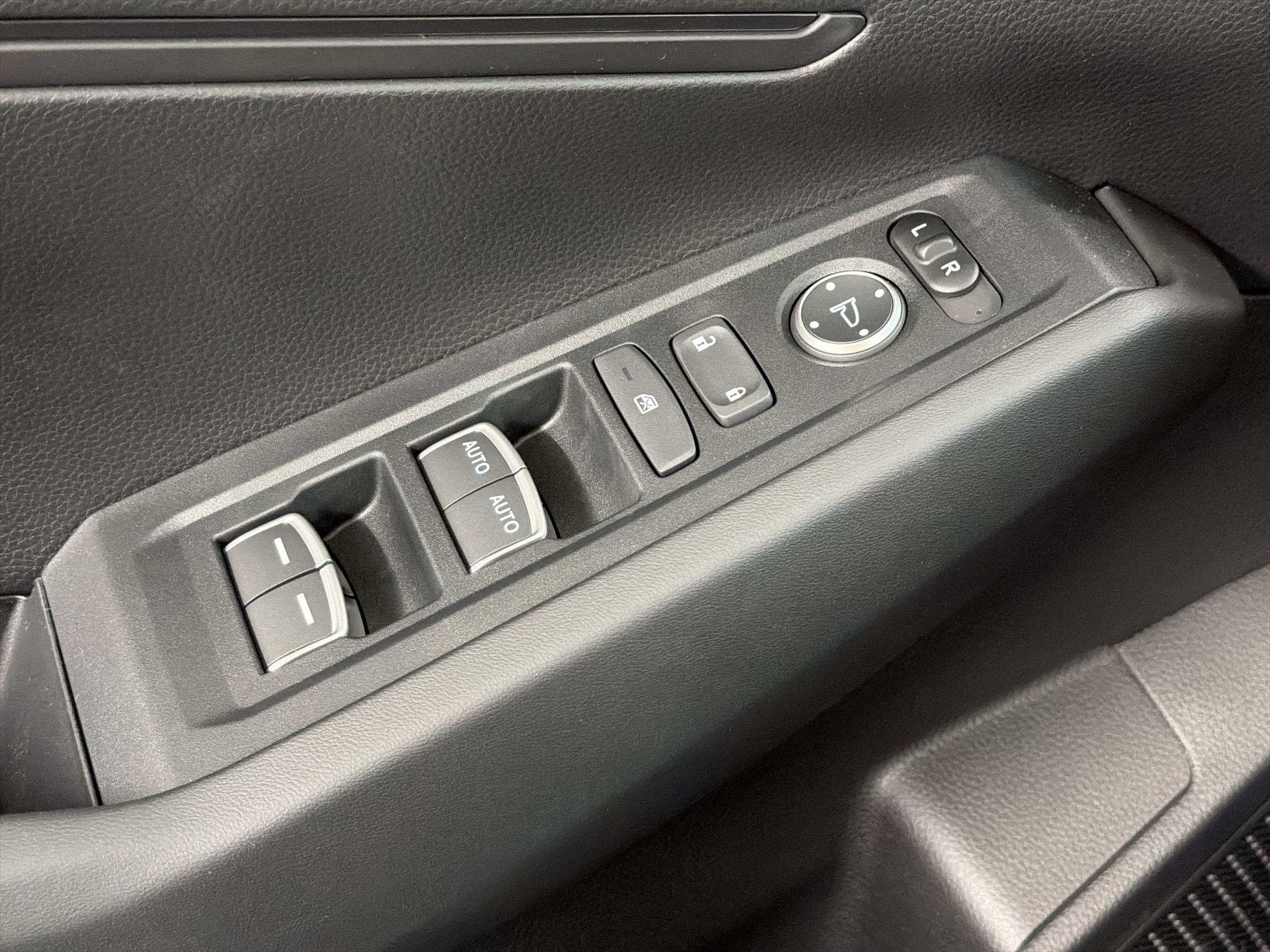 New 2026 Honda Accord LX image 14