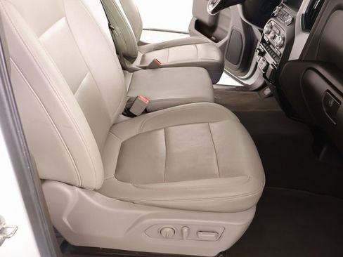 Used 2021 GMC Sierra 3500 SLT image 13