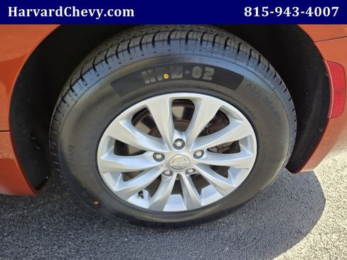 Used 2018 Chrysler Pacifica Touring-L Plus w/ Advanced Safetytec Group FWD image 51