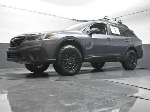 Used 2021 Subaru Outback Premium AWD/4WD image 36