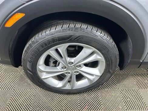 Used 2023 Buick Encore GX Preferred w/ Cold Weather Comfort Package AWD/4WD image 12