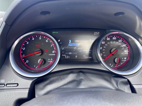 Used 2020 Toyota Camry XSE image 19