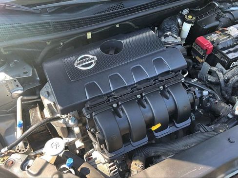 Used 2014 Nissan Sentra SR FWD image 11