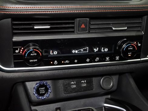 Used 2025 Nissan Rogue SV w/ Rock Creek Premium Package image 22