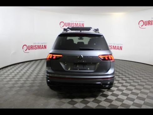 Used 2023 Volkswagen Tiguan SE R-Line AWD/4WD image 8