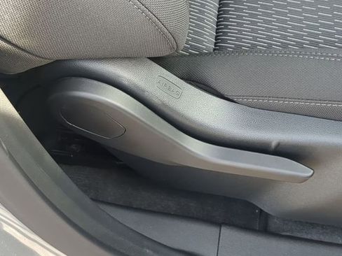 New 2026 Chevrolet Equinox LT w/ Safety and Technology Package image 45