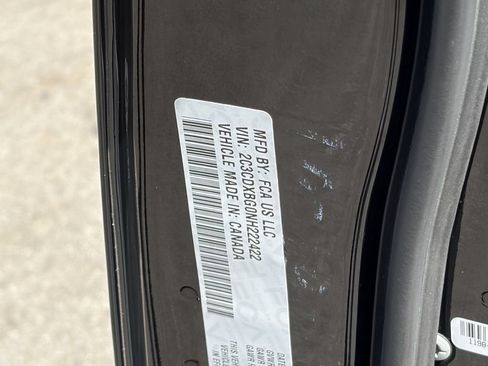Used 2022 Dodge Charger SXT RWD image 35