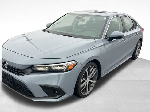 Used 2024 Honda Civic Touring image 16