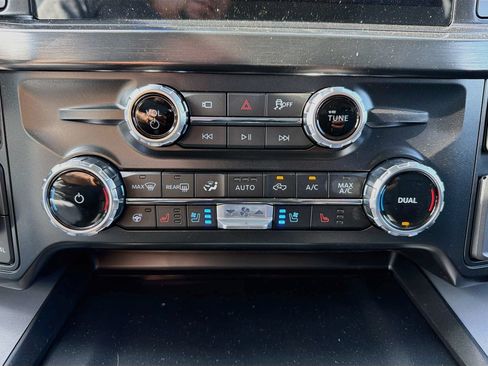 New 2026 Ford F450 Lariat w/ Lariat Ultimate Package AWD/4WD image 16