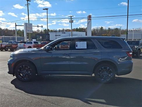 Used 2022 Dodge Durango GT w/ Blacktop Package image 4
