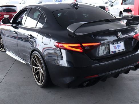 Used 2019 Alfa Romeo Giulia Ti Sport w/ Quick Order Package 22U Sport image 7