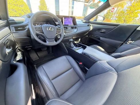 Certified 2024 Lexus ES 350 w/ Premium Package image 20