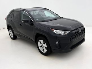 Used 2021 Toyota RAV4 XLE video 2
