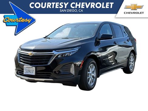 Used 2023 Chevrolet Equinox LT w/ LPO, Cargo Package FWD image 1