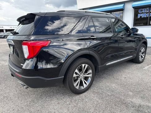 Used 2020 Ford Explorer Platinum w/ Premium Technology Package AWD/4WD image 5