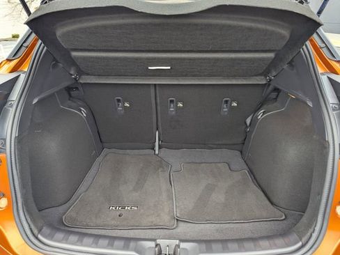 Used 2024 Nissan Kicks SR w/ SR Premium Package image 6