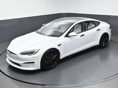 Used 2023 Tesla Model S Plaid AWD/4WD image 38