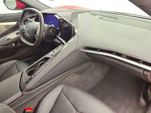 Used 2024 Chevrolet Corvette Stingray Preferred Cpe w/ Z51 Performance Package image 27